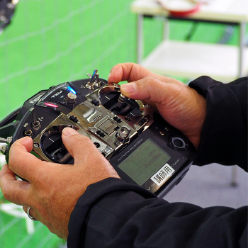 ドローンスクールAFCS 安心なコーチモード