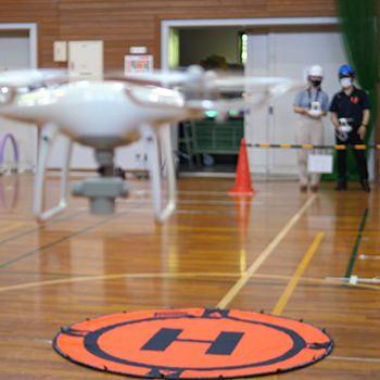 ドローンスクールAFCS 安心の指導体制